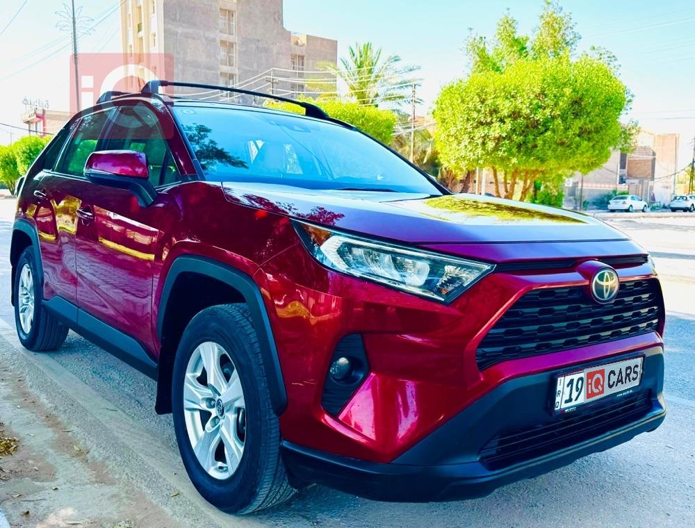 تويوتا راف 4